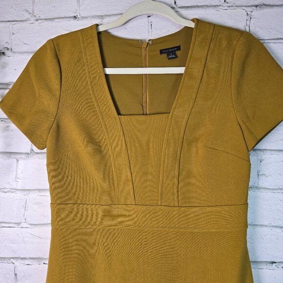 ANN TAYLOR DARK MUSTARD YELLOW SHORT SLEEVE SHEATH DRESS LINED SIZE 0 NWOT - Picture 2 of 6